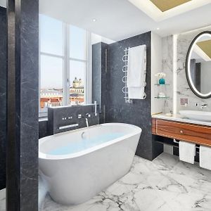 Kamer "Mandarijn" met een King Size Bed